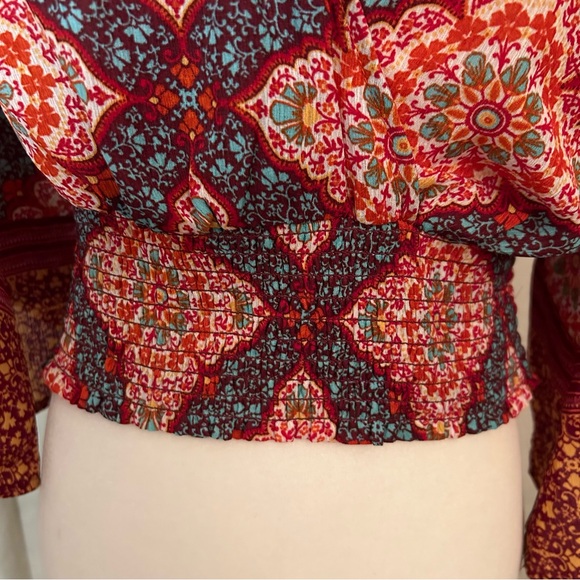 TWINE & STRING Cropped Boho Retro Top with bell Sleeves size Medium - Picture 7 of 11